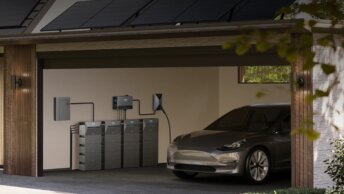 Anker Solix PowerDock für Solarbank 3 Pro mit Wallbox