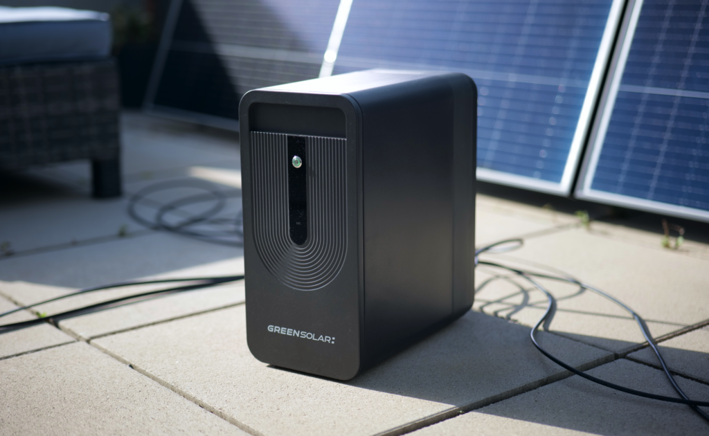 Balkonkraftwerkspeicher 3. Generation Basis 2,24 kWh im Test