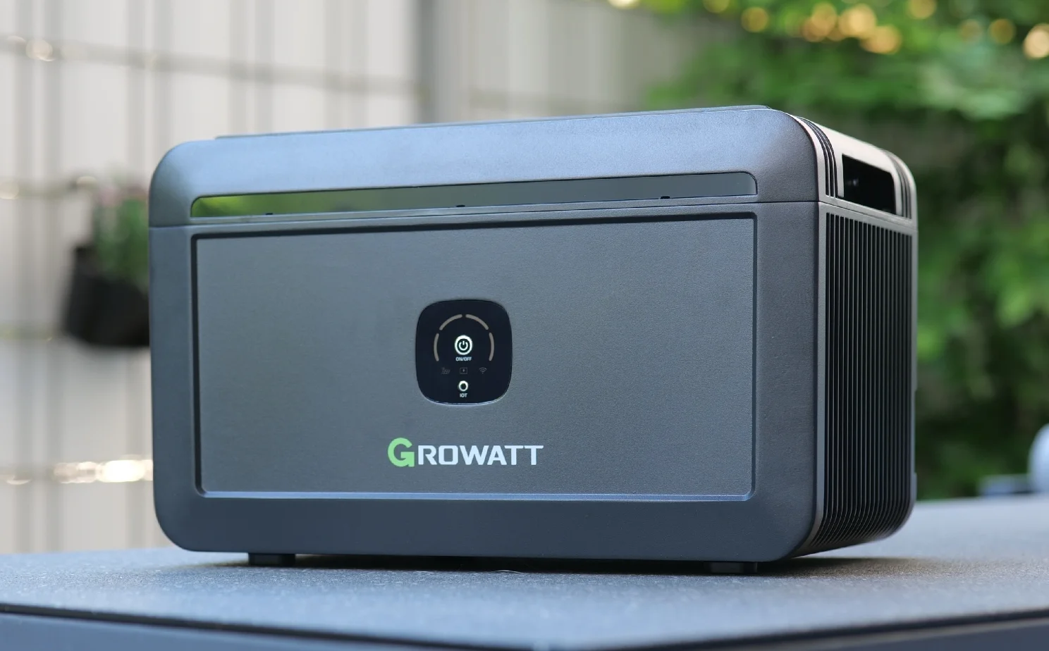 Growatt Noah 2000 Balkonkraftwerk Speicher: Gut und günstig