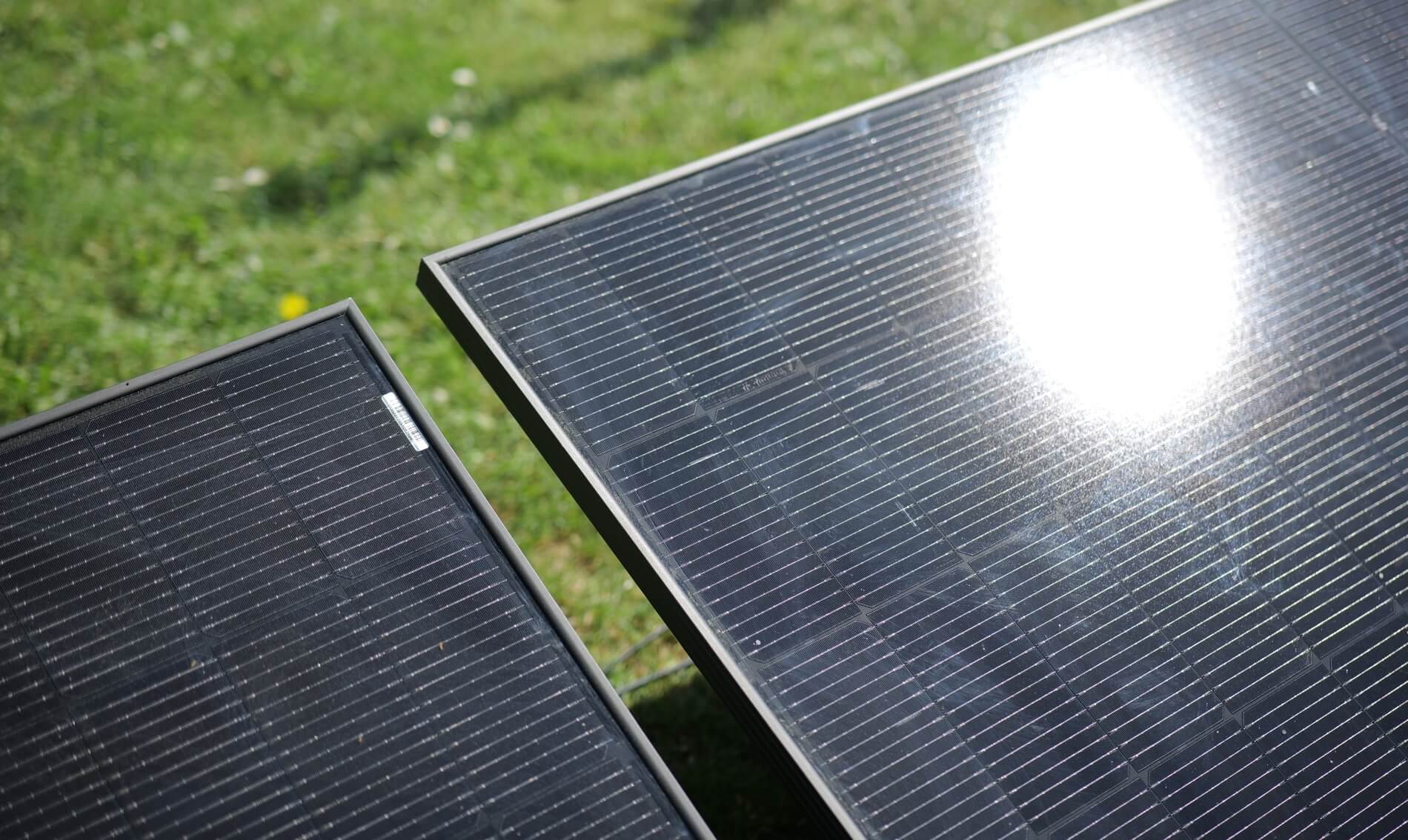 Solarmodule Vorderseite beim Kleines Kraftwerk Duo 900W