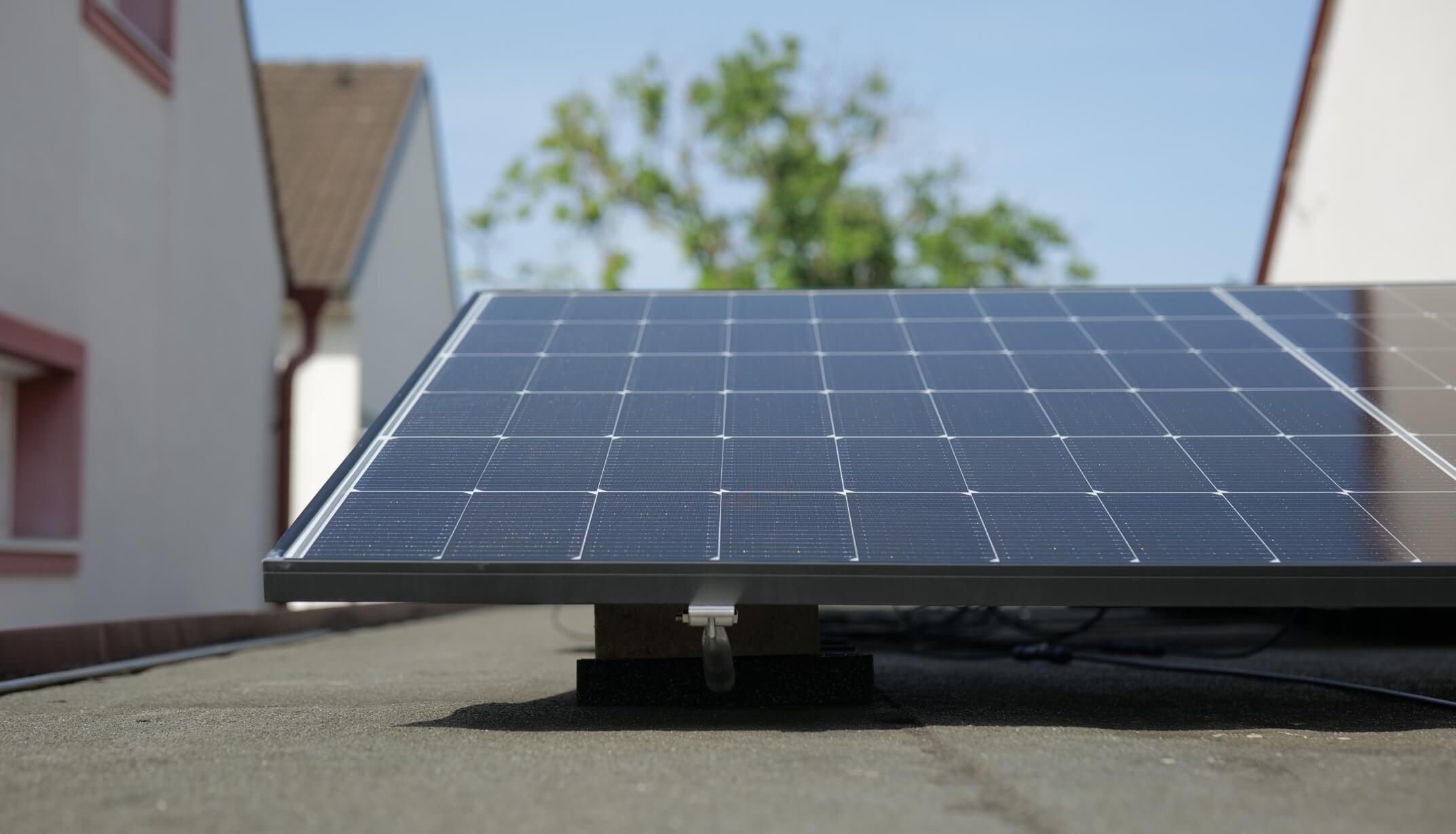 Priwatt Priflat Quattro Balkonkraftwerk im Praxistest