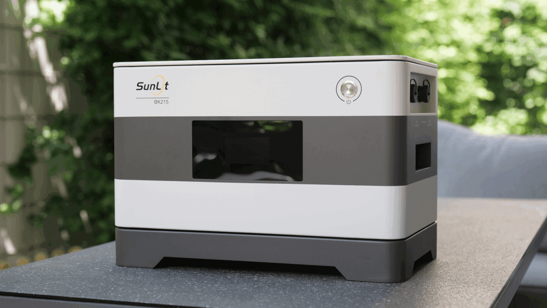 SunLit BK215 Speicehr für Balkonkraftwerk im Test